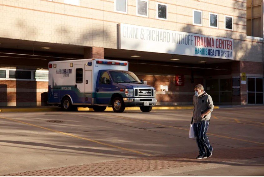 Outside the trauma center at Ben Taub Hospital in Houston on April 1, 2020.